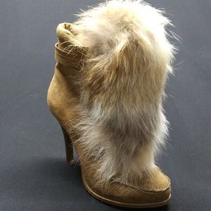 CHINESE LAUNDRY Taupe / Beige Real Fur /Suede Plat